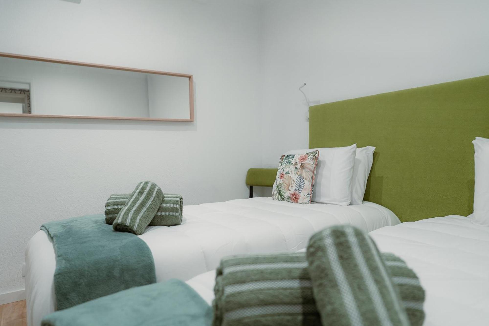 Douro Garden & Rooftop - Authentic Portuguese Guesthouse Vila Nova de Gaia Exterior foto