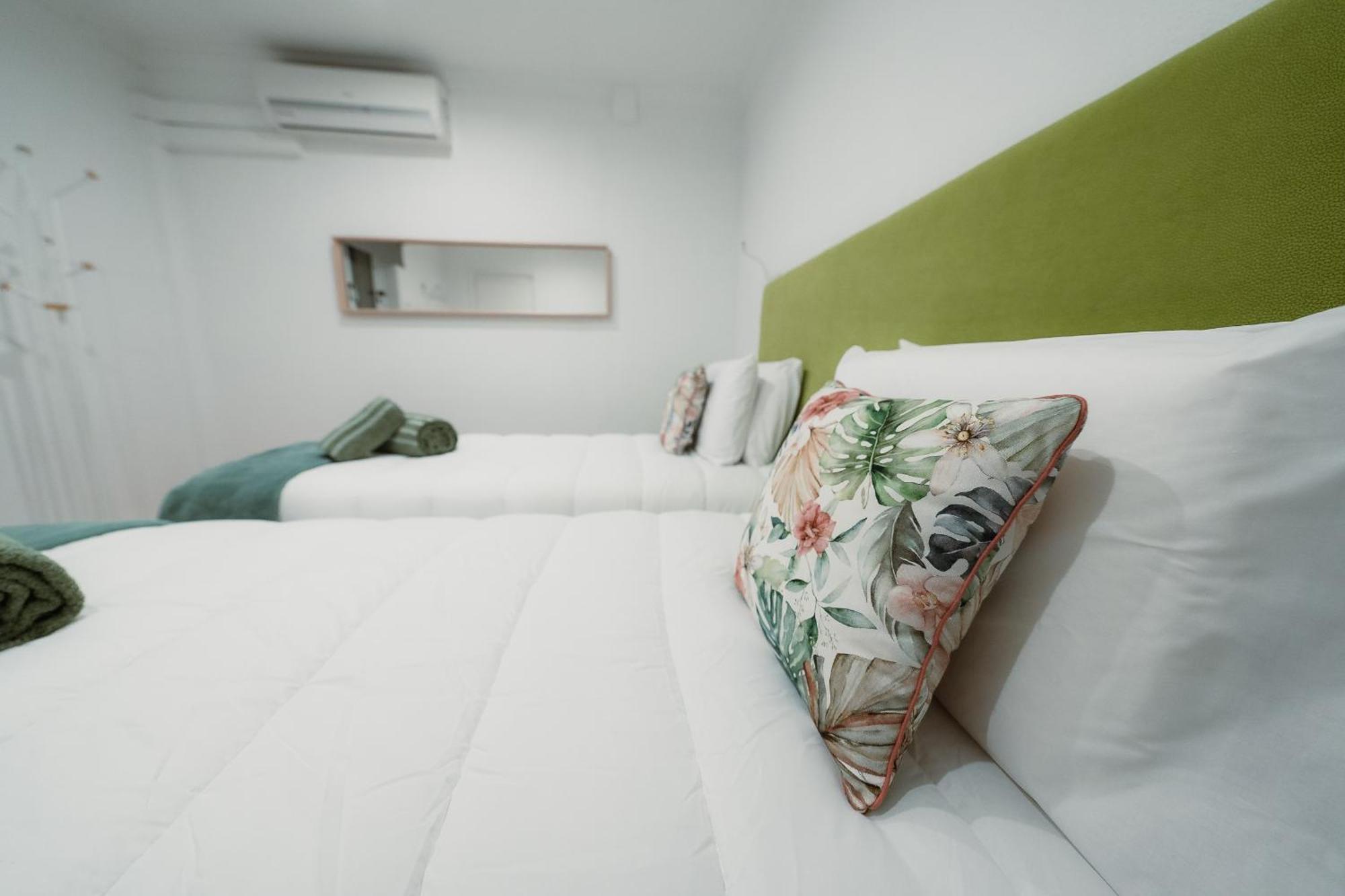 Douro Garden & Rooftop - Authentic Portuguese Guesthouse Vila Nova de Gaia Exterior foto